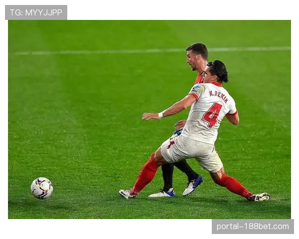 奥萨苏纳四成三进球来自禁区外，远射成中游球队破局手段