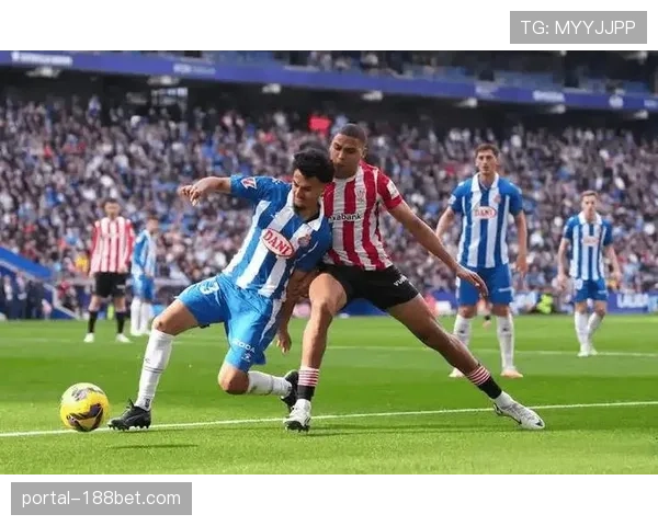 马德里竞技主场爆冷失利 教练防守体系调整未见效 马德里竞技主场爆冷失利 教练防守体系调整未见效